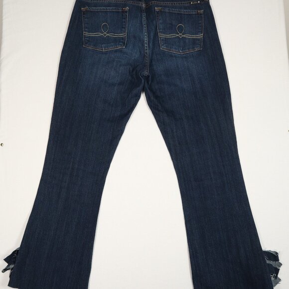 Lucky Brand Sofia Boot Women's Custom Jeans Cute Bow Size 12/31 Long - Picture 8 of 10